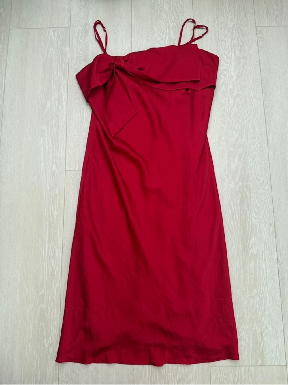 Anthropologie Hutch Elegant Red Midi Dress with Bow Accent - Picture 2 of 7